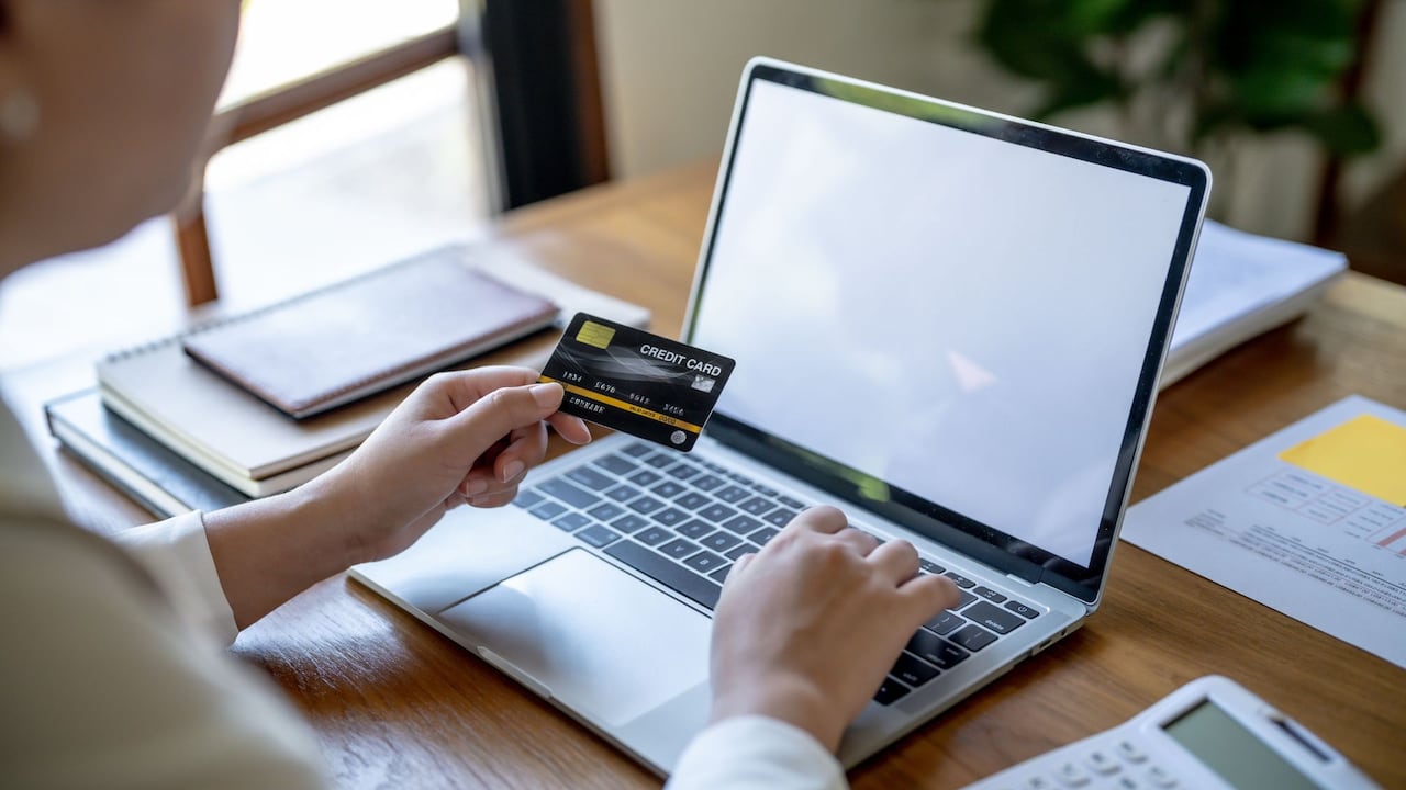 En la era digital, el comercio electrónico se ha consolidado como uno de los canales de compra más utilizados en todo el mundo.