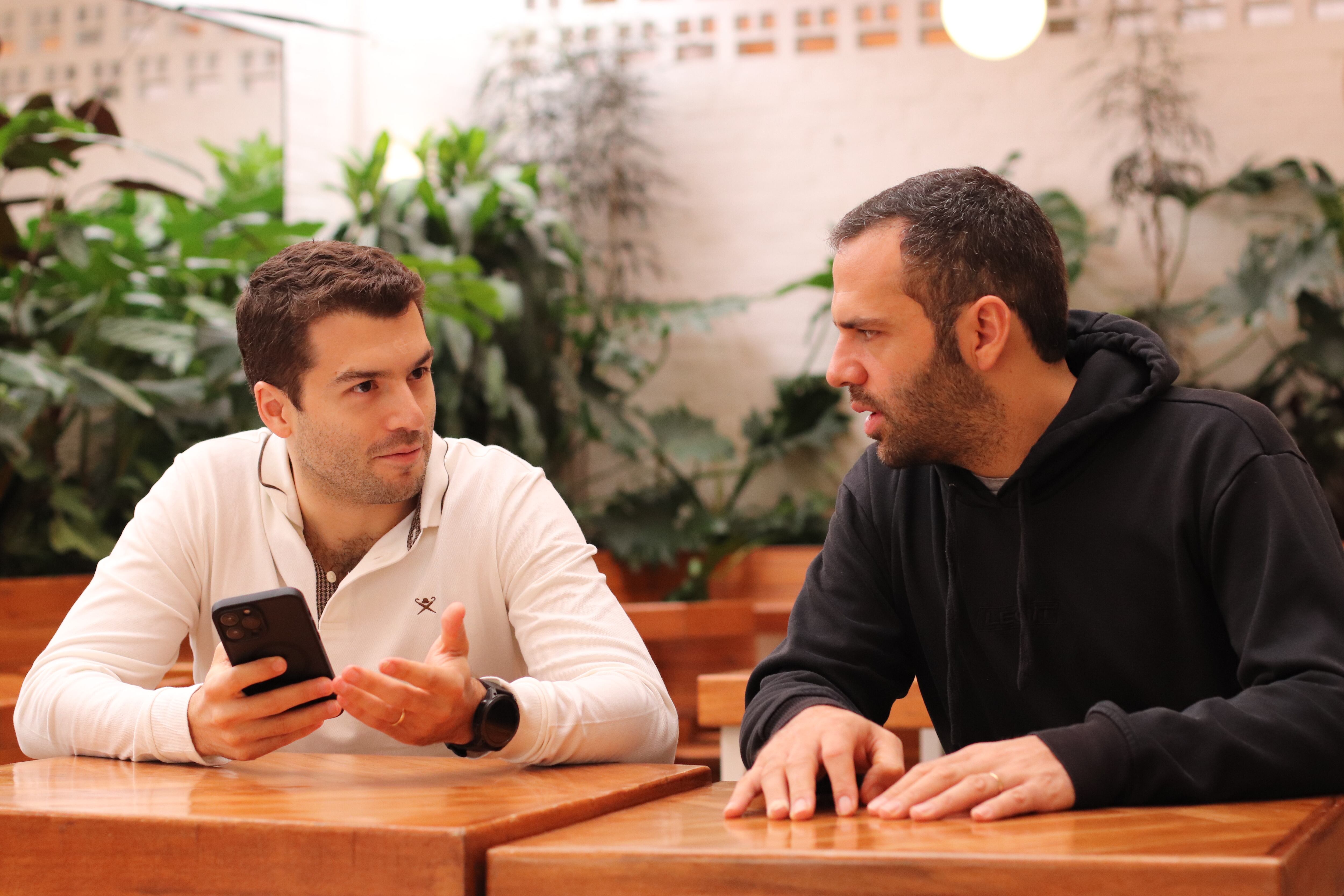 La cadena de restaurantes ve más allá de un panorama nacional en el mercado.