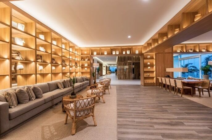 Quienes participan en Sabores de la Sierra son guiados por un experimentado barista en un recorrido por los diferentes cafés que se producen en la Sierra Nevada.