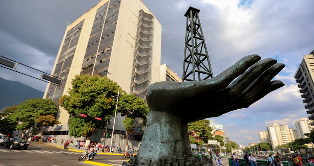Chevron es la más importante petrolera global que aún mantiene operaciones en Venezuela, en medio del control del régimen.