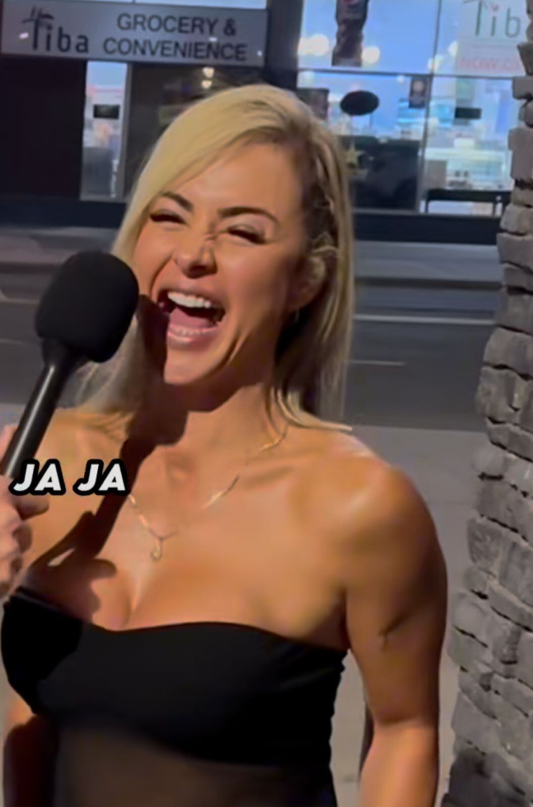 La colombiana hace masajes y se dedica a la estética en Canadá