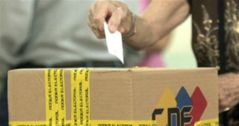 El país elegirá a su nuevo presidente en 2022 y el temor de algunos por un gobierno de izquierda es latente.