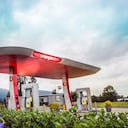 Los puntos podrán ser redimidos en productos de la compañía, en más de 900 puntos de venta entre estaciones de servicio y tiendas vinculadas al programa. Foto: Terpel