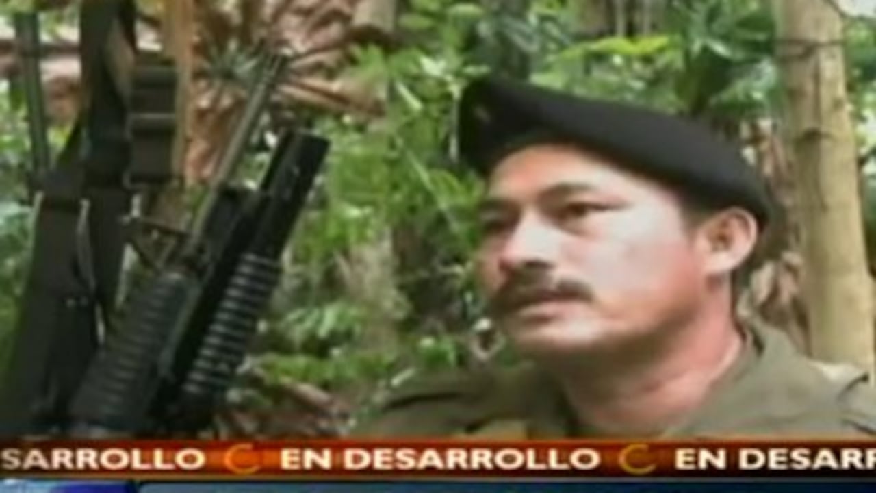 Imágenes tomadas de televisión. Entrevista de alias 'Colacho Mendoza'.