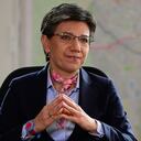 Venida de la academia, lo que para ella es un liderazgo basado en evidencia y la pedagogía, para sus críticos es vehemencia y arrogancia.