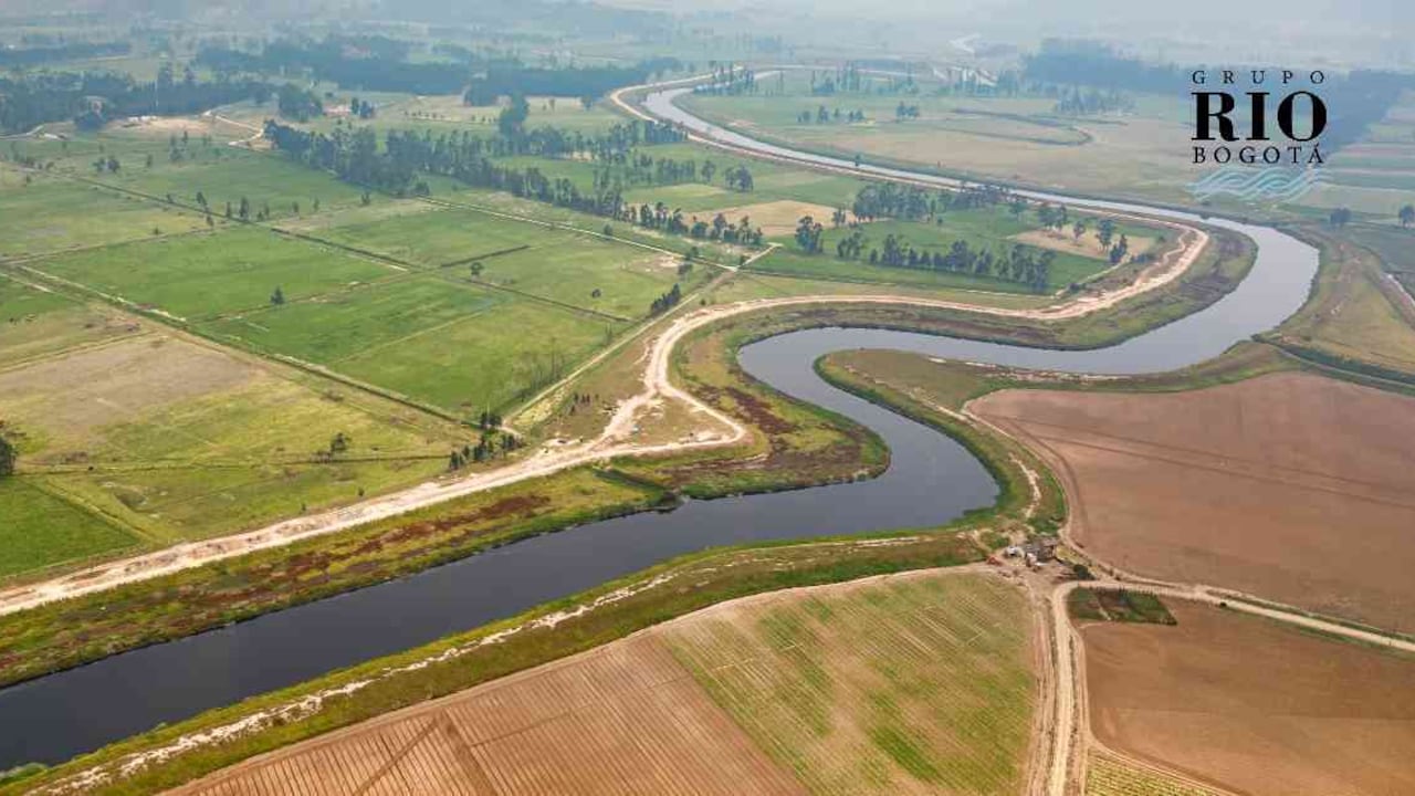 Para los panelistas, es necesario que las personas se animen a involucrarse en el cuidado del medioambiente de una manera eficaz, persistente y participativa. Foto: CAR.
