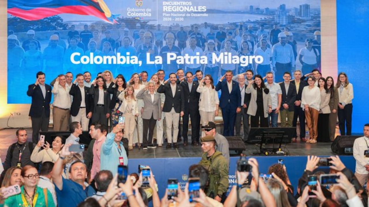 Abelardo De La Espriella definió las prioridades para su Plan Nacional de Desarrollo.