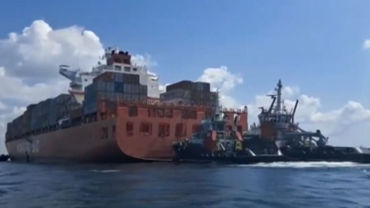 La emergencia duró cerca de 5 horas. Se investiga si la maniobra de la embarcación fue la adecuada.