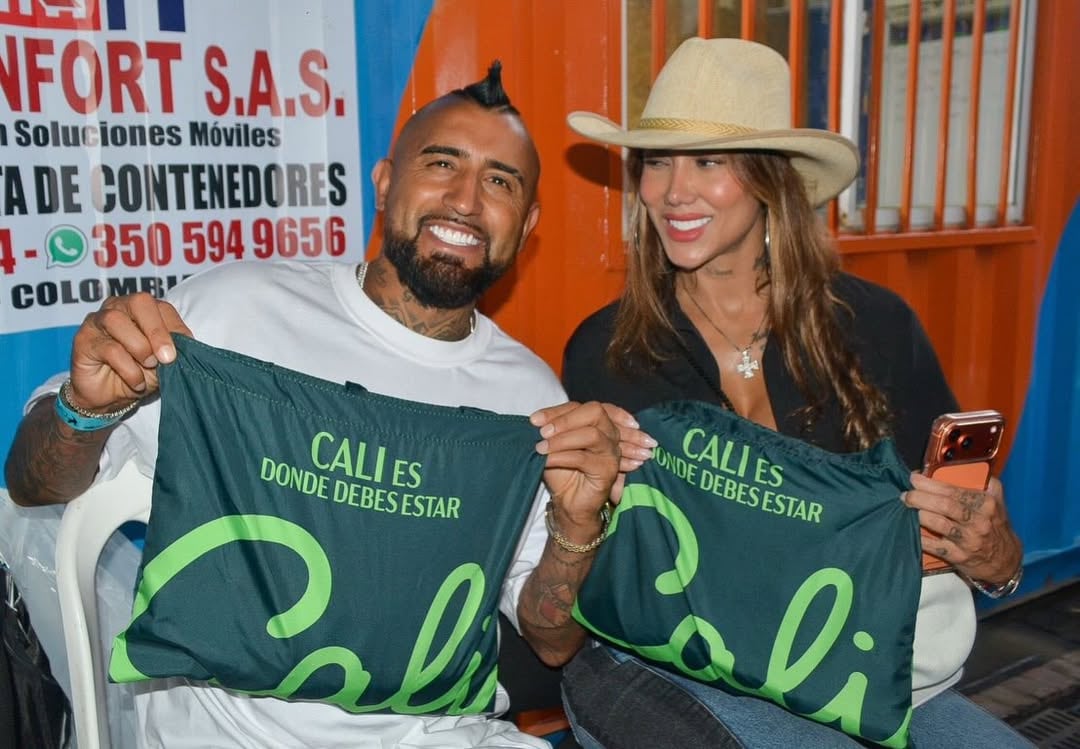 Arturo Vidal y Sonia Izasa disfrutando de las ferias de Cali