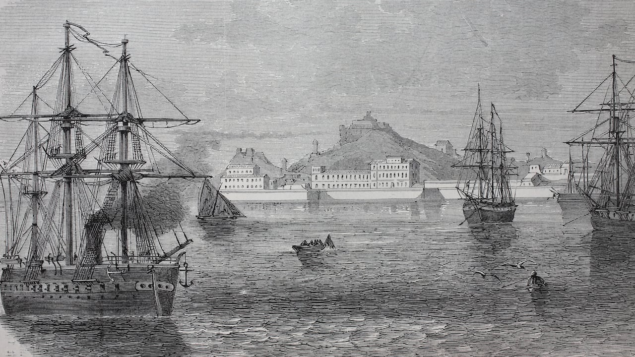 Con 180 barcos y más de 4.000 hombres, el capitán Edward Vernot buscaba tomarse la ciudad amurallada. El comandante Blas de Lezo preparó a Cartagena para enfrentar la batalla y derrotó a los ingleses.