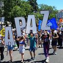 A dos día del comienzo de la cumbre de la OTAN en Madrid, miles de españoles salieron a las calles a manifestarse en contra del organismo.