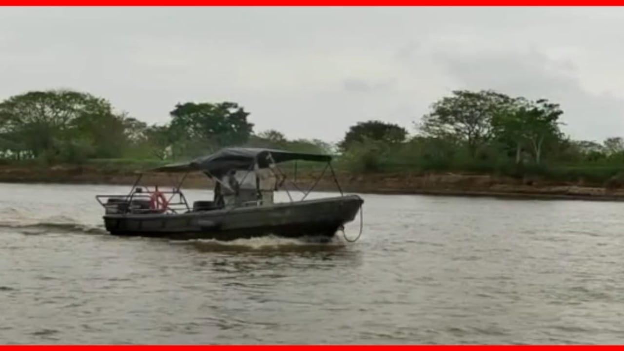 La Armada hace barrido tras choque de dos lanchas en el río Magdalena que dejó cinco menores de edad desaparecidos.
