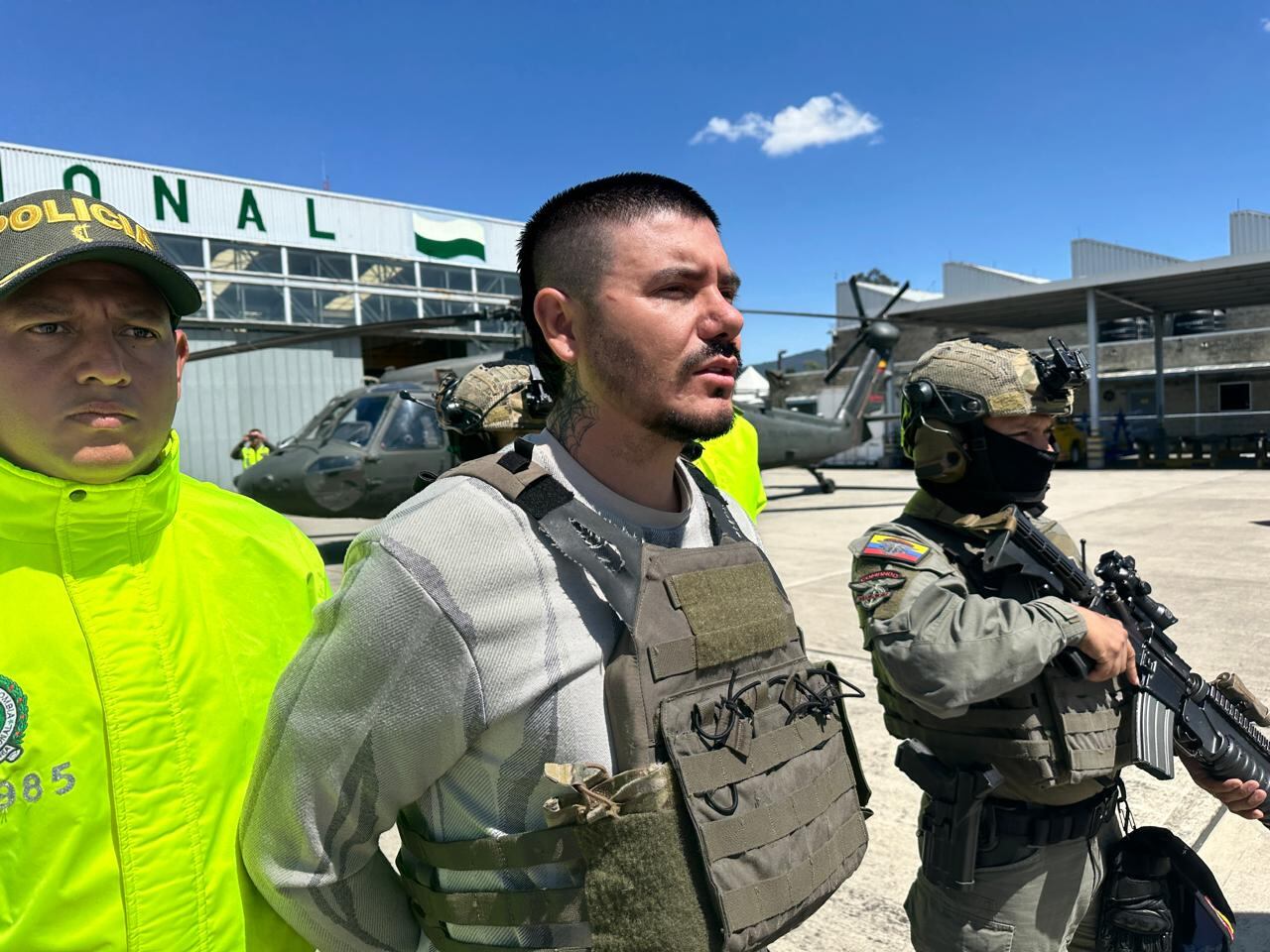 El hombre fue trasladado en helicóptero.