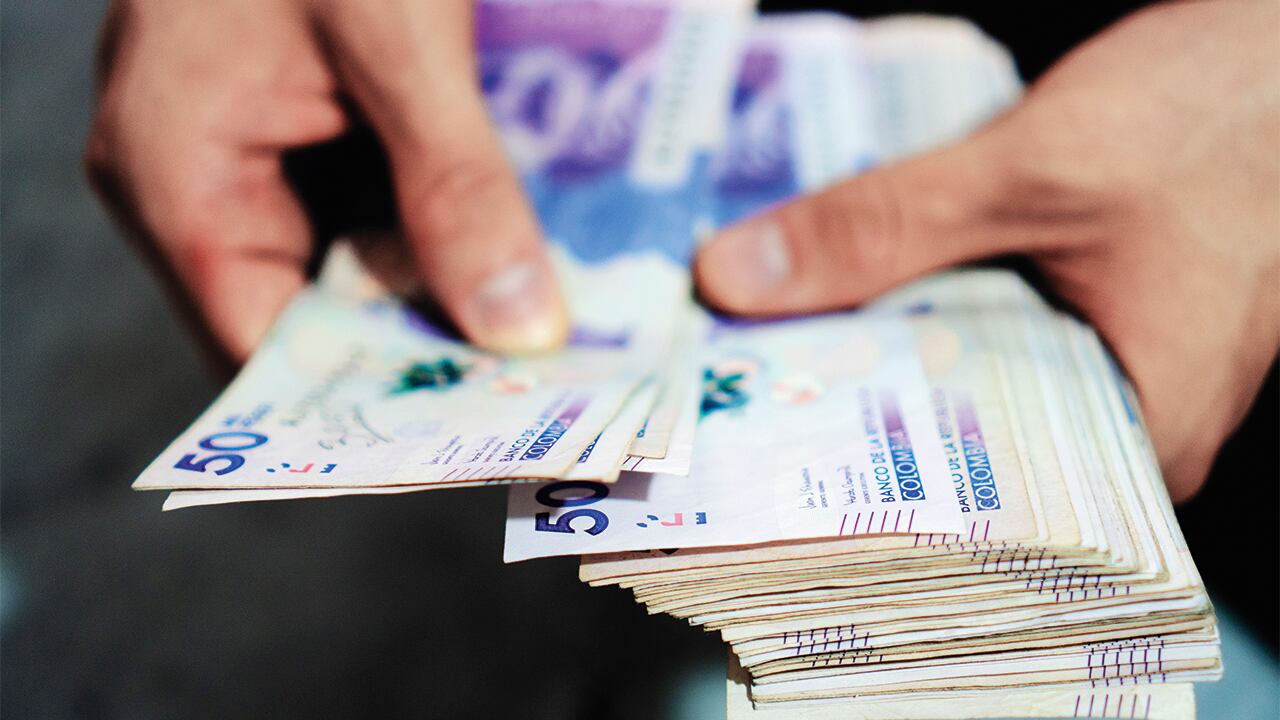 Cómo se manejan las deudas tras el fallecimiento.