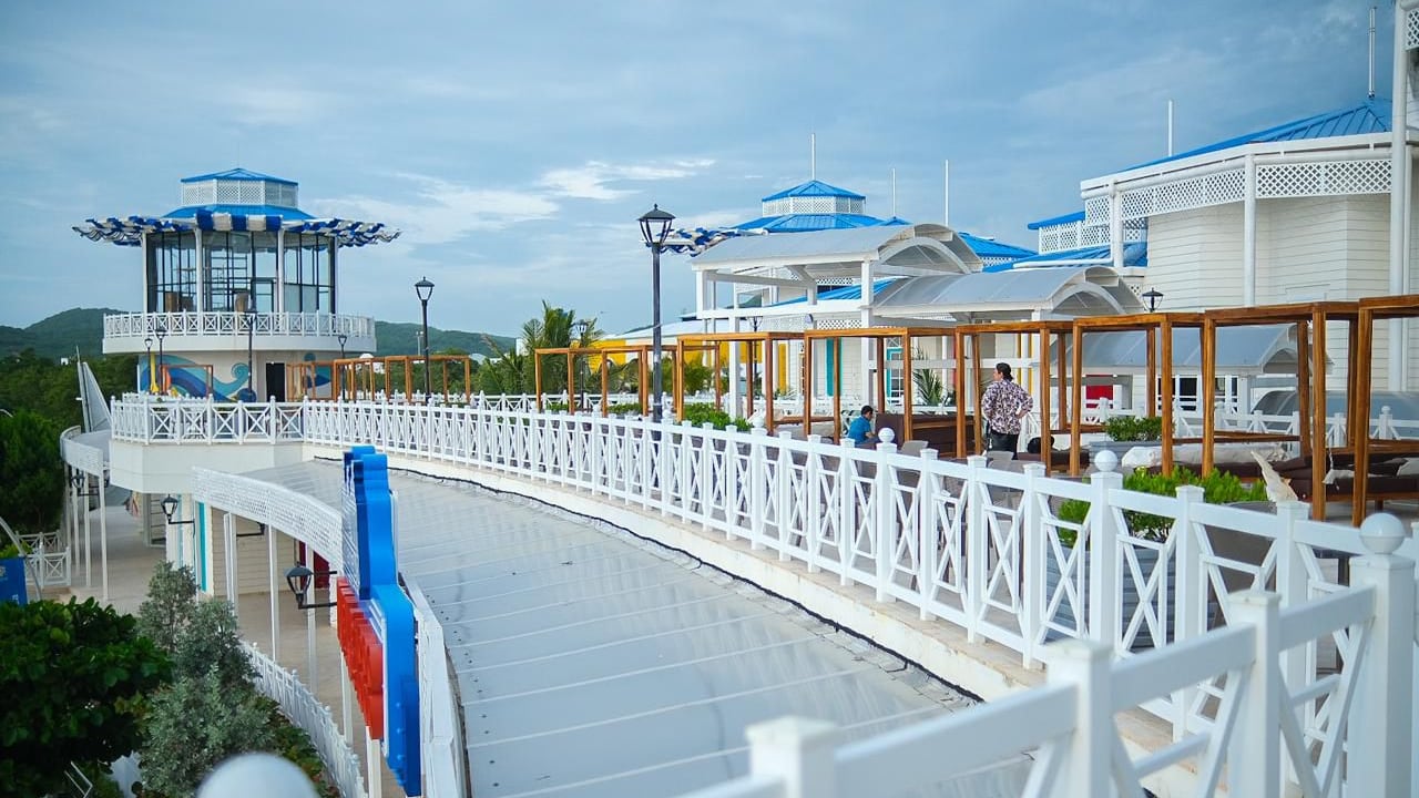 Interior del Muelle 1888 en Puerto Colombia.