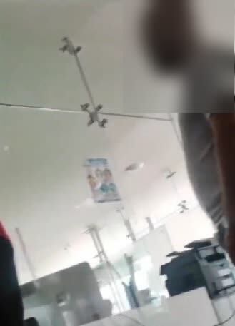 Revelan video de supuesto maltrato laboral en Ibagué.