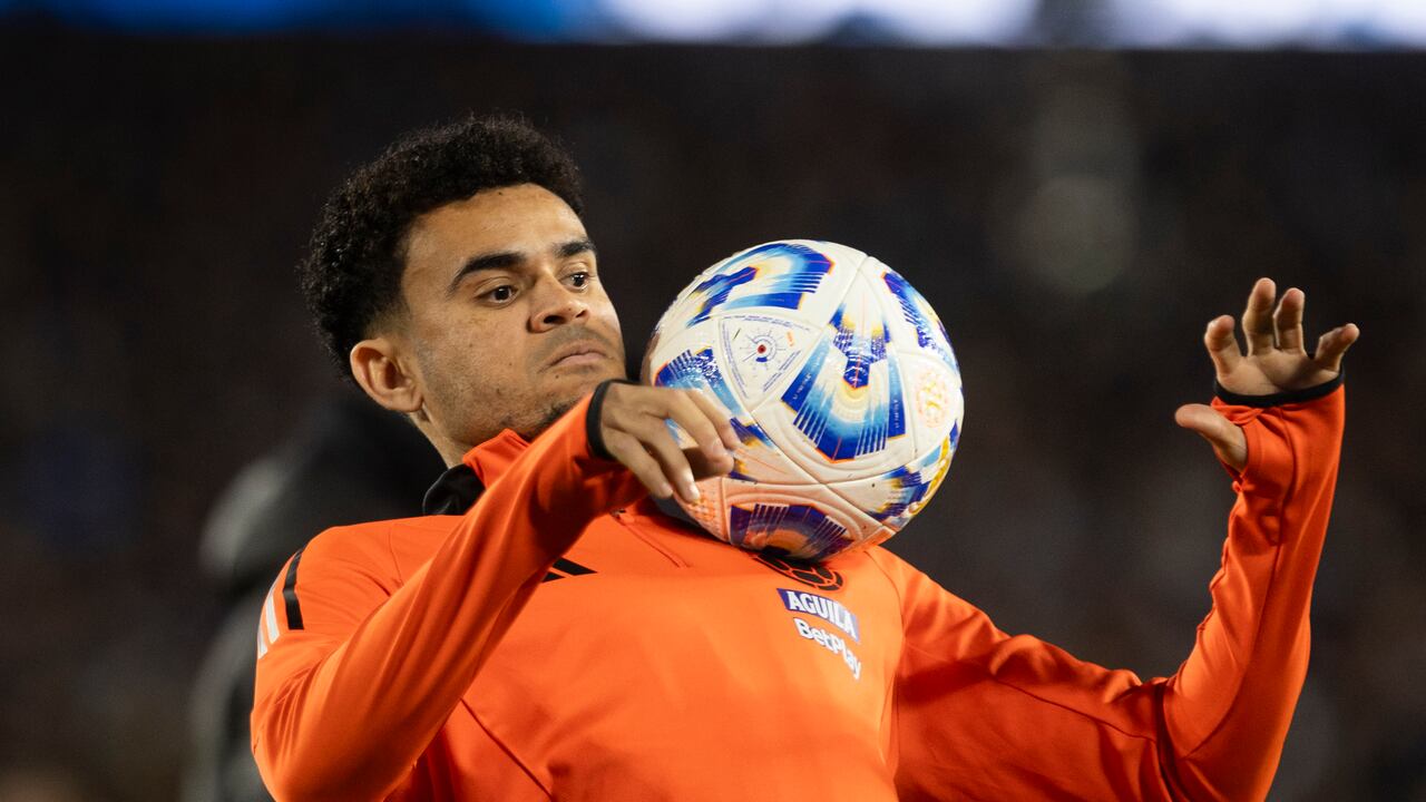 Luis Diaz from Colombia stands before the 2026 FIFA World Cup South American qualifiers football match between Argentina and Colombia at the Mas Monumental stadium in Buenos Aires, Argentina, on June 10, 2025. (Photo by Matias Baglietto/NurPhoto via Getty Images)