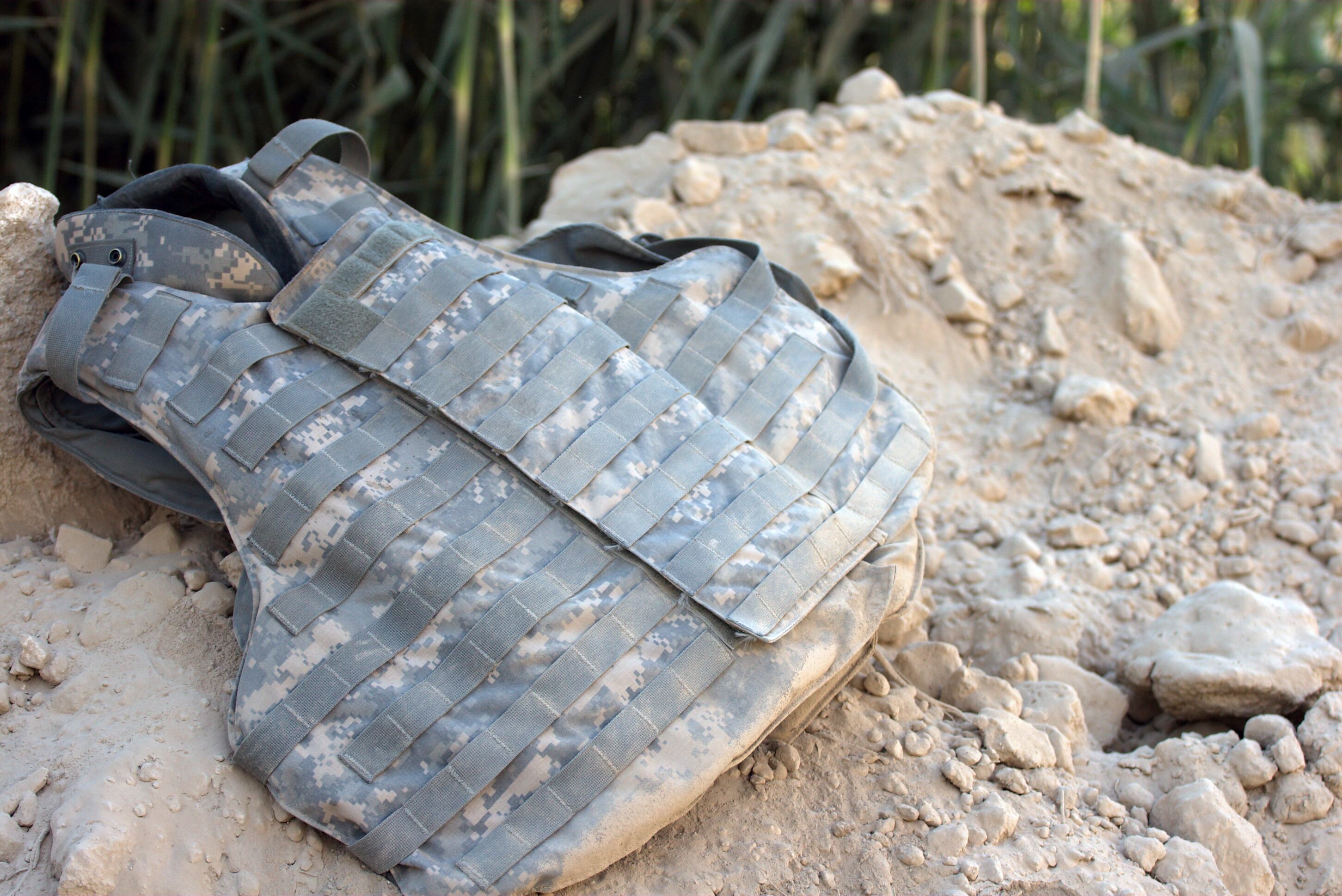 Los chalecos a prueba de bala han sido una de las opciones de exportación.