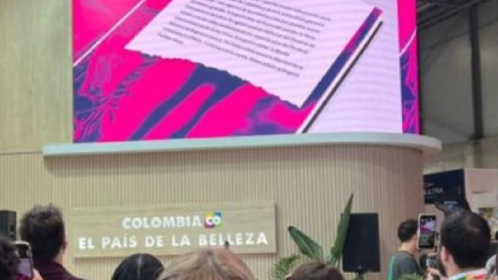 Lanzamiento de la publicación ‘Bogotá, mi Ciudad, mi Casa’, en el marco de Fitur