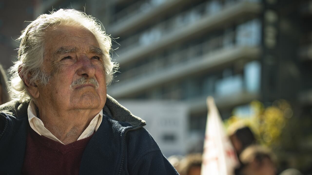 En un corto video, el expresidente Pepe Mujica envió mensaje a los colombianos de cara a las elecciones presidenciales. (Photo by Carlos Lebrato/Anadolu Agency via Getty Images)