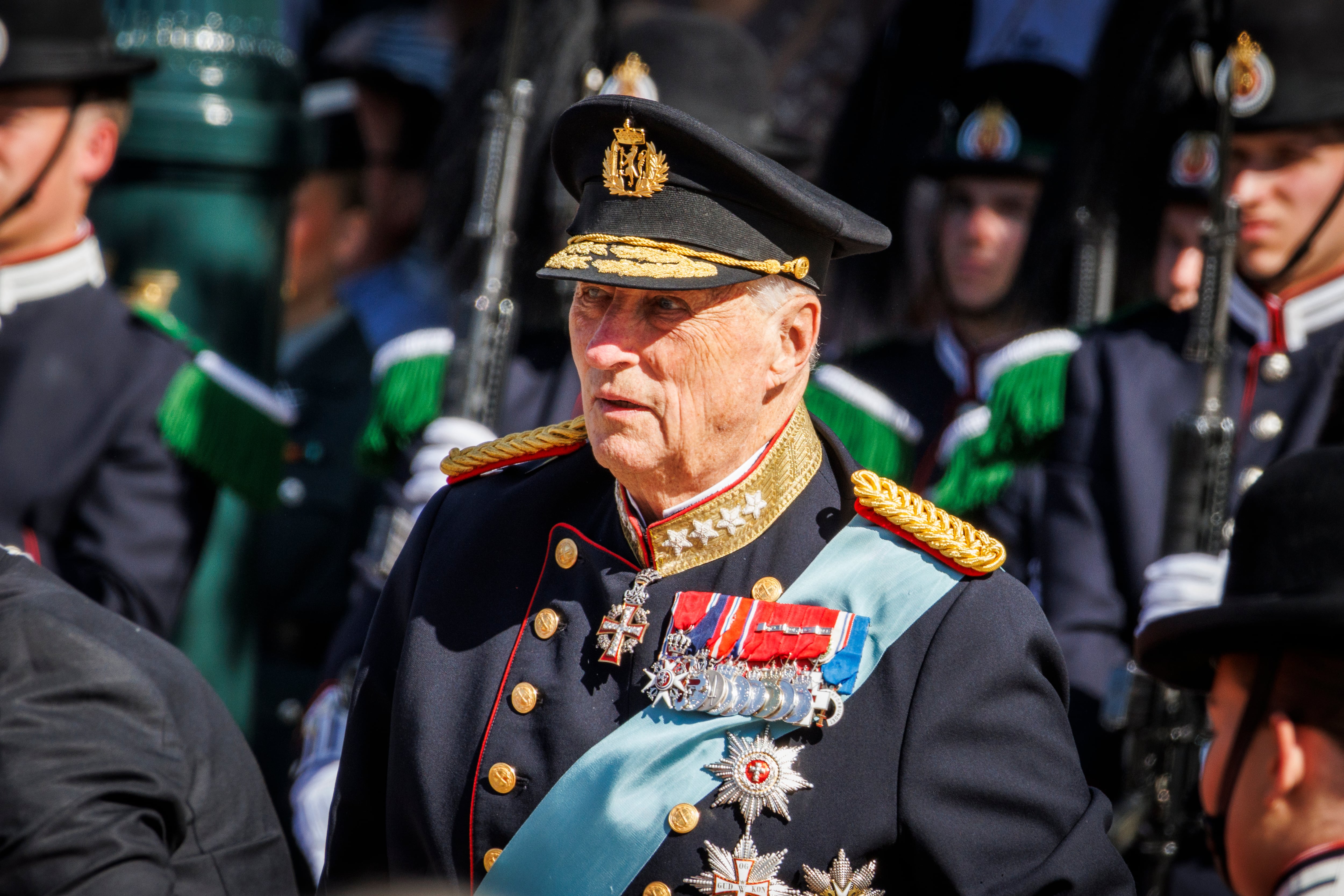 El rey Harald en la ceremonia de bienvenida a los reyes de Dinamarca el 14 de mayo de 2024 en Oslo, Noruega.