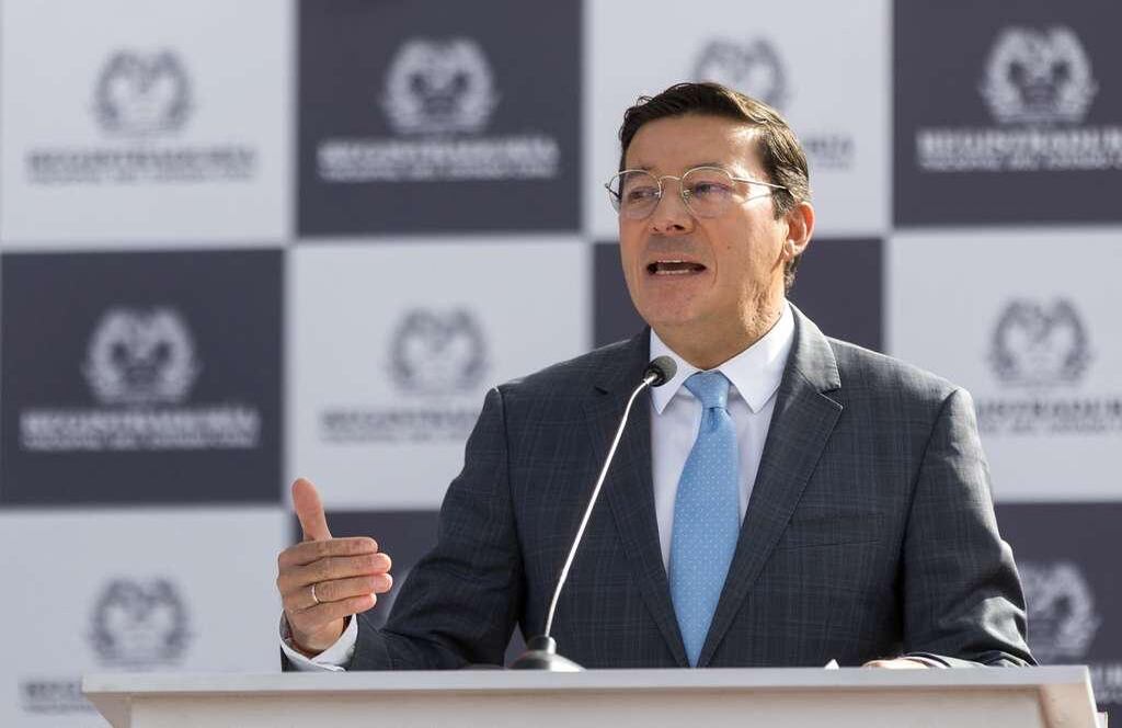 Hernán Penagos, registrador nacional, durante la instalación de las elecciones de consejos de juventudes.