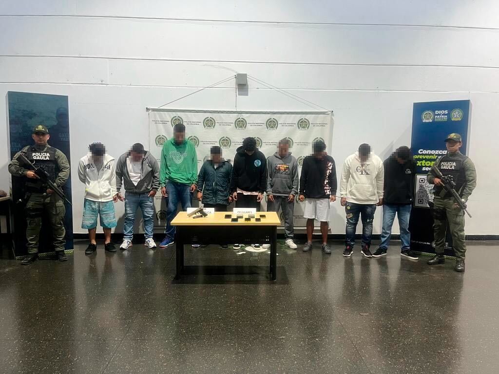 Capturados por supuesta extorsión en Medellín.