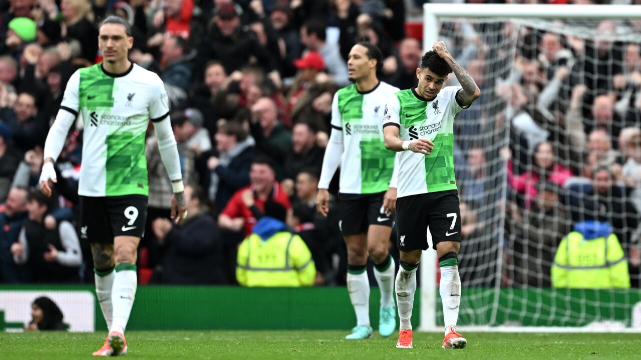 Liverpool no pudo lograr la victoria en el duelo ante Manchester United