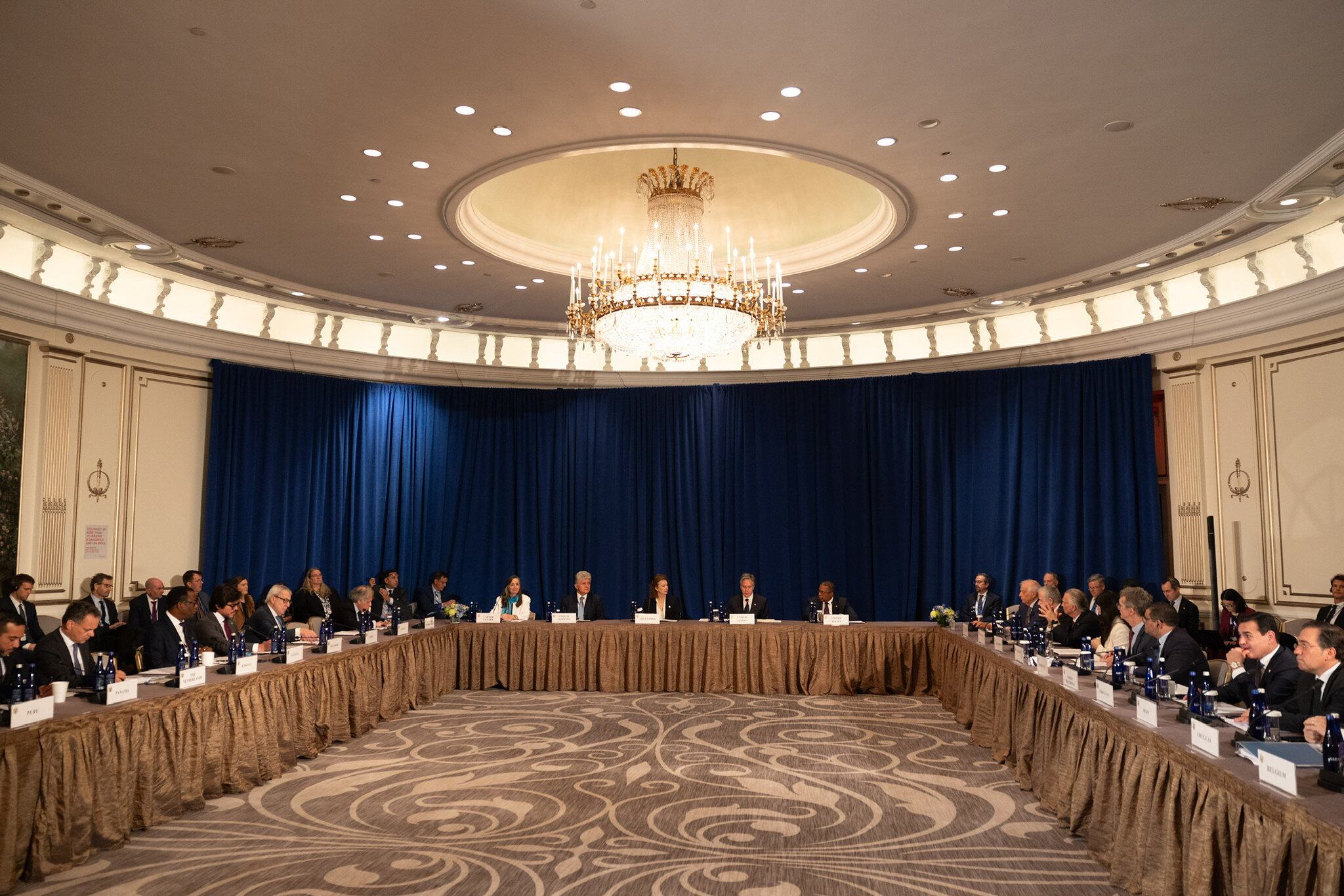 El secretario Antony J. Blinken organiza una reunión ministerial sobre cómo abordar la situación urgente en Venezuela en la ciudad de Nueva York, Nueva York, el 26 de septiembre de 2024. (Foto oficial del Departamento de Estado de Chuck Kennedy)