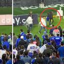 Hinchada de Millonarios sacó a un niño y un señor del estadio.
