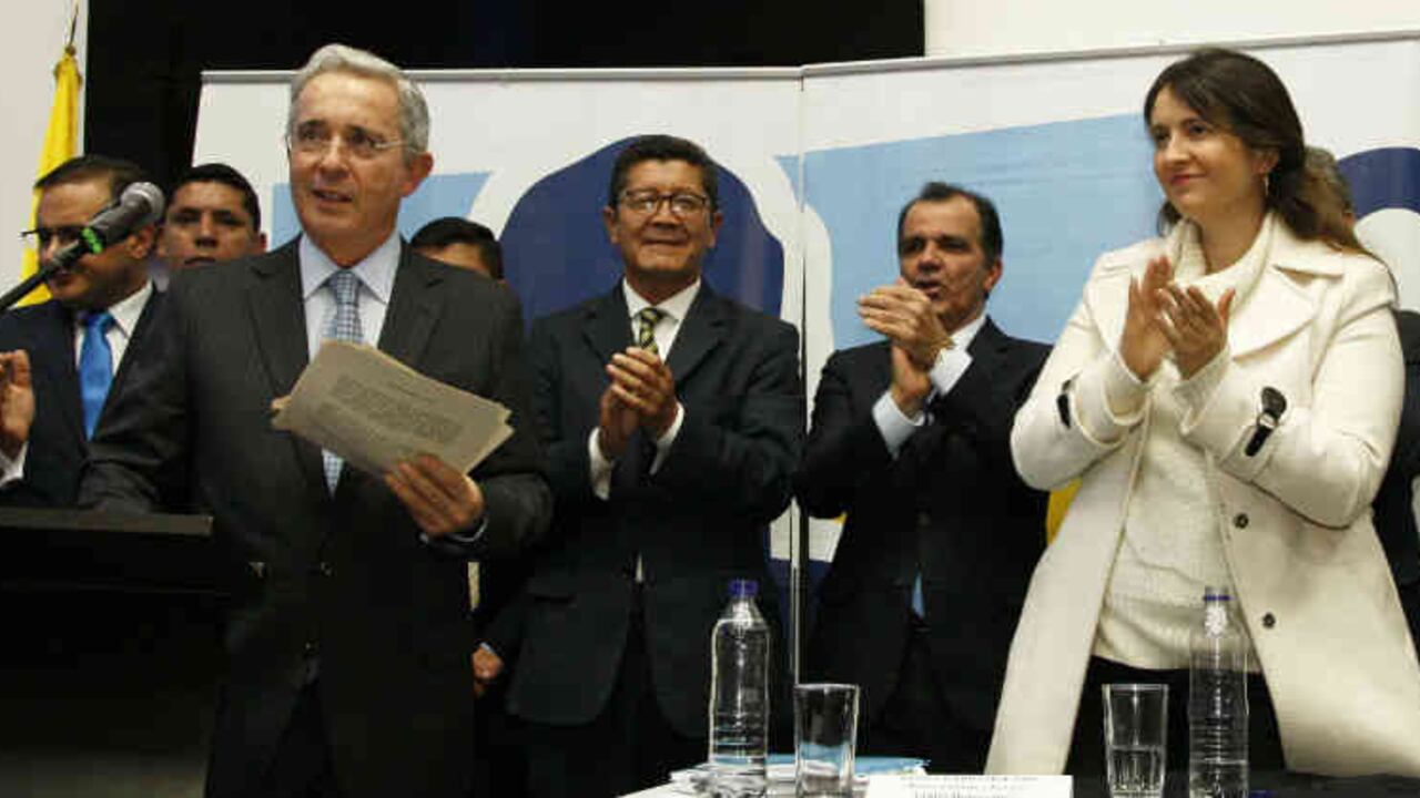 La senadora ha sido una de las voces más críticas frente al proceso de paz.