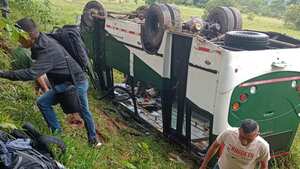 Accidente de bus en el municipio de San Vicente del Caguán.