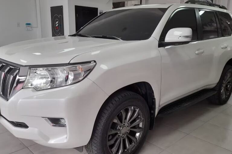 Este es el modelo de la camioneta hurtada.