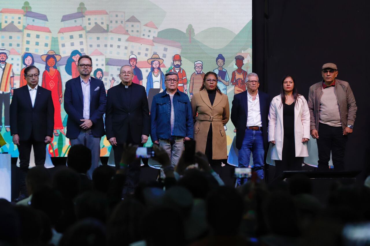 Acto Público de Instalación del Comité Nacional de la Participación -instancia transitoria de la Mesa de Diálogos de Paz entre el Gobierno de Colombia y el Ejército de Liberación Nacional-ELN. (Colprensa- Camila Diaz)