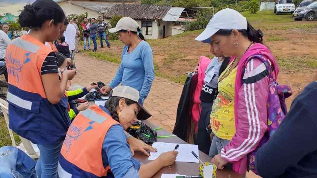 La Fundación Smurfit Kappa tiene programas de educación y ayuda al ingreso a poblaciones vulnerables.