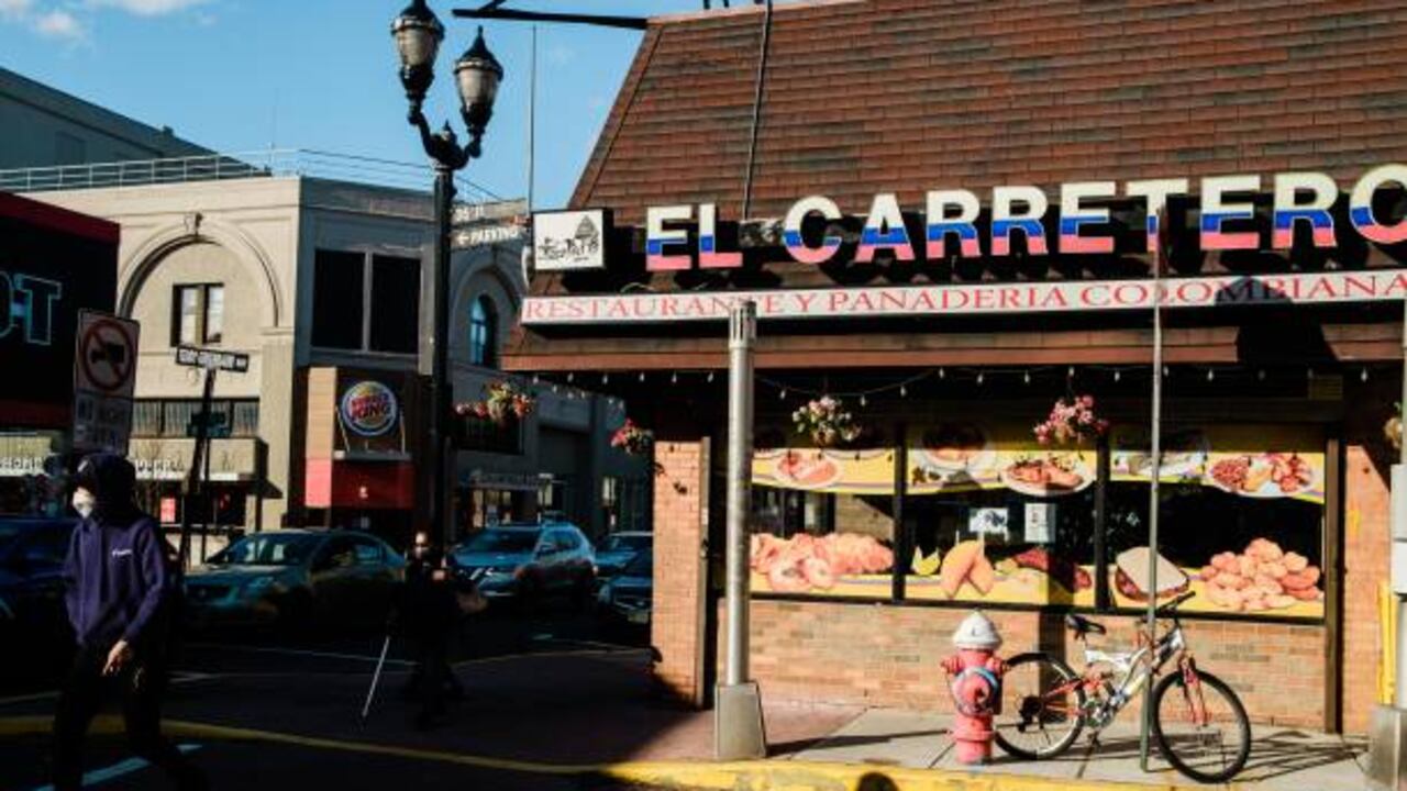 Muchos colombianos optan por emprender con puestos de comida