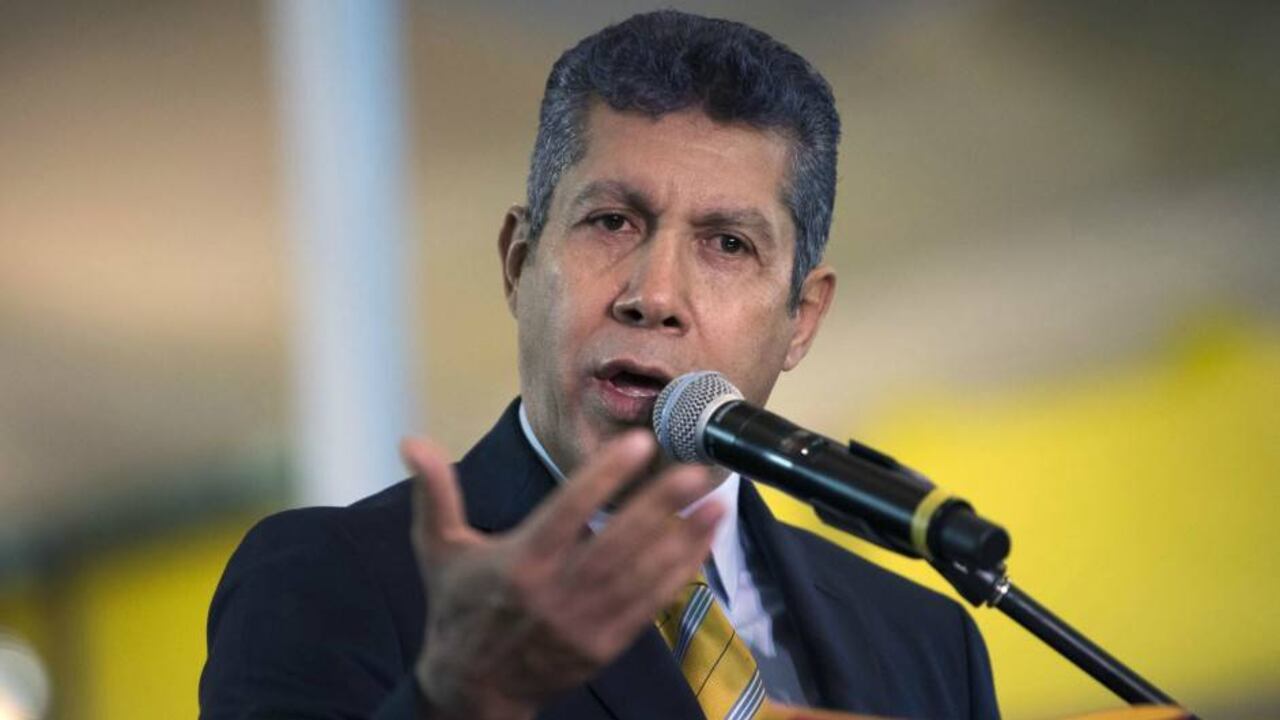 El político realizó las afirmaciones en una entrevista transmitida en YouTube.