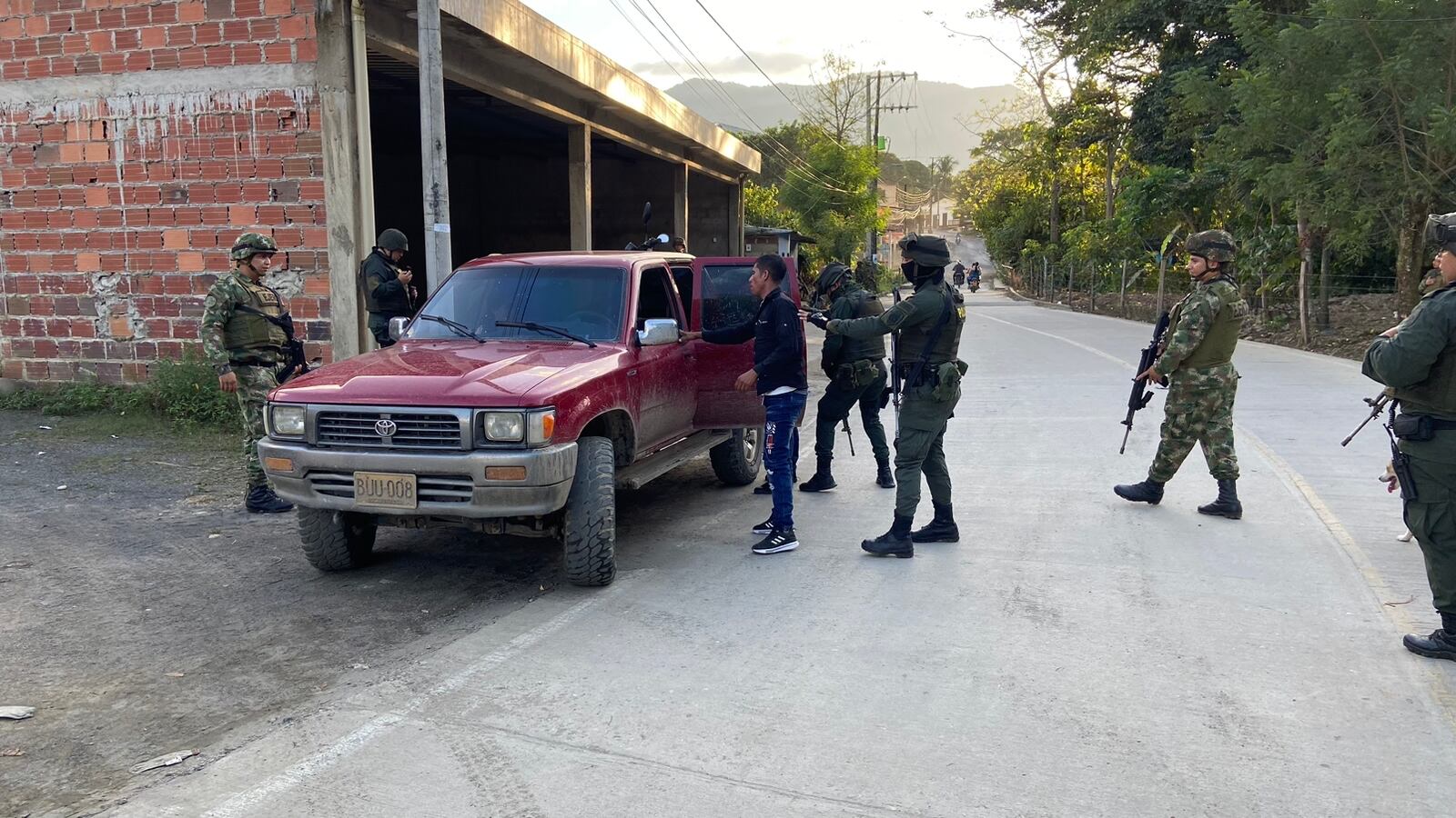 Las autoridades aplican la la estrategia PRI (Pare, Registre e Identifique).