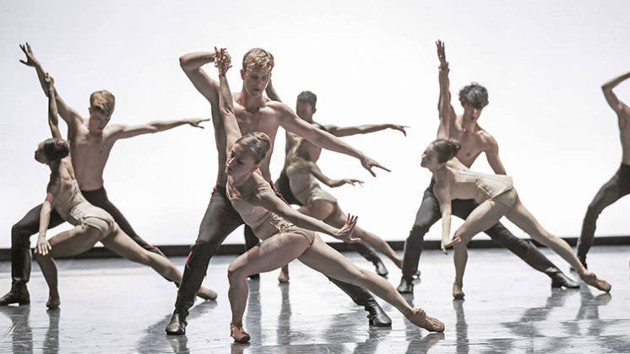 Symphony of Sorrowful Songs, a partir de la obra musical del compositor polaco Henryk Gorecki. Cortesía FITB.