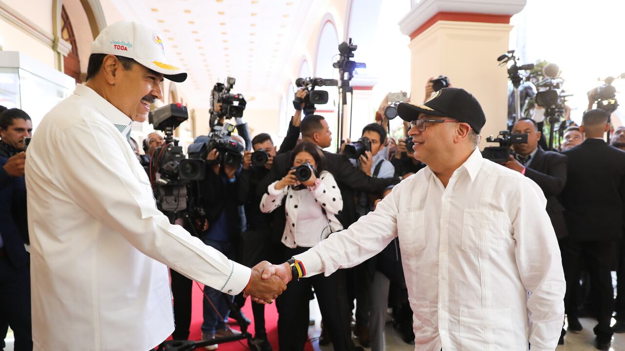 Reunión en Caracas de los presidentes Petro y Maduro.