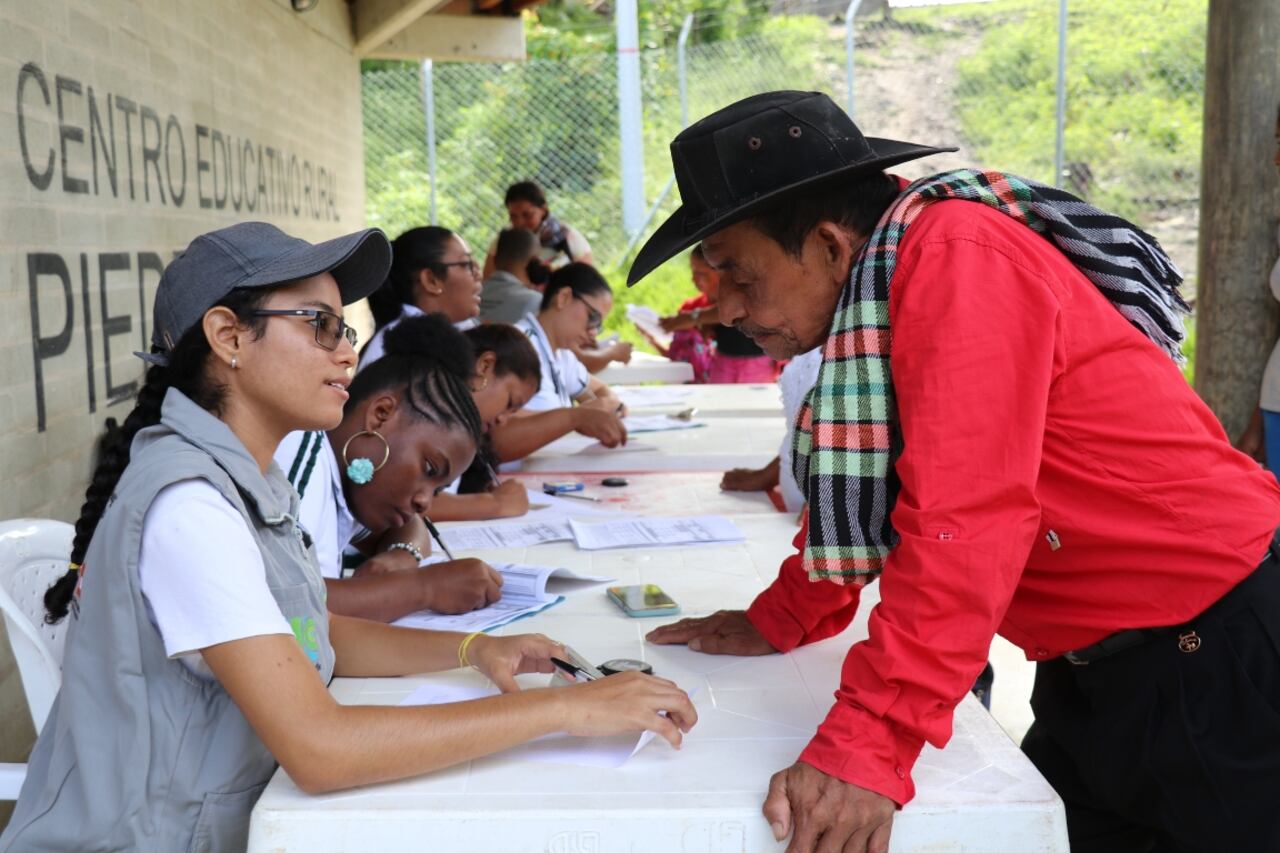 Representantes y delegados de seis departamentos compartieron sus prácticas, aprendizajes y logros en el acceso a la justicia local.