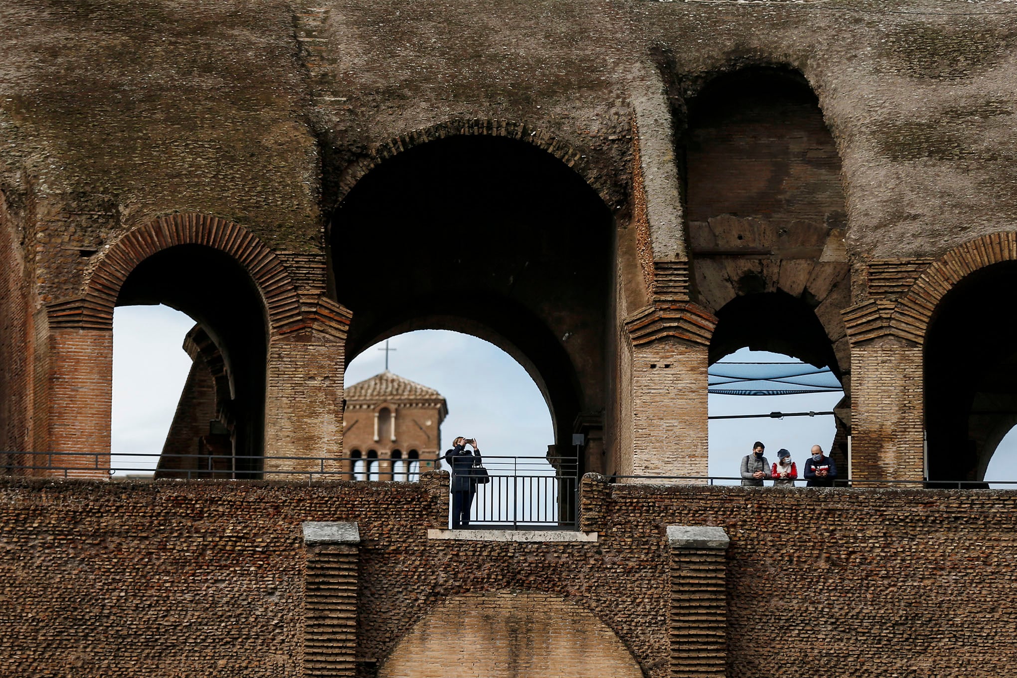 Apertura de sitios turísticos en Italia.