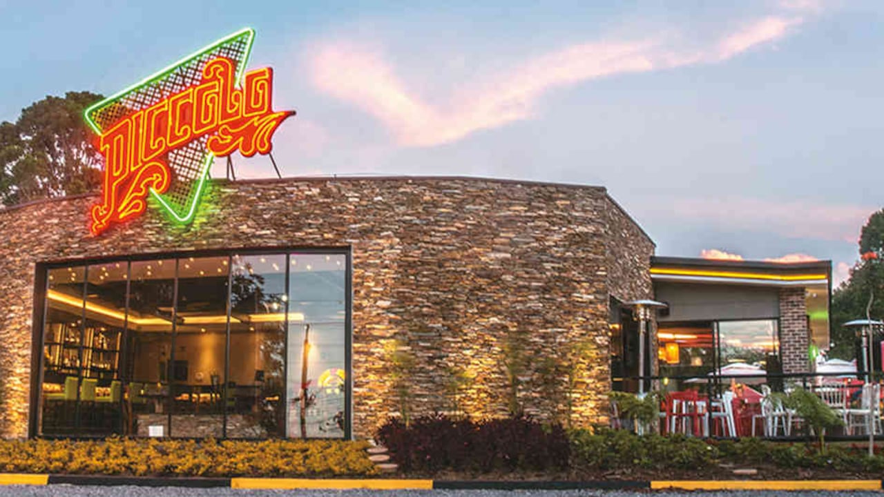 En agosto de 2017, para celebrar sus 40 años, la cadena abrió un restaurante en Llanogrande.