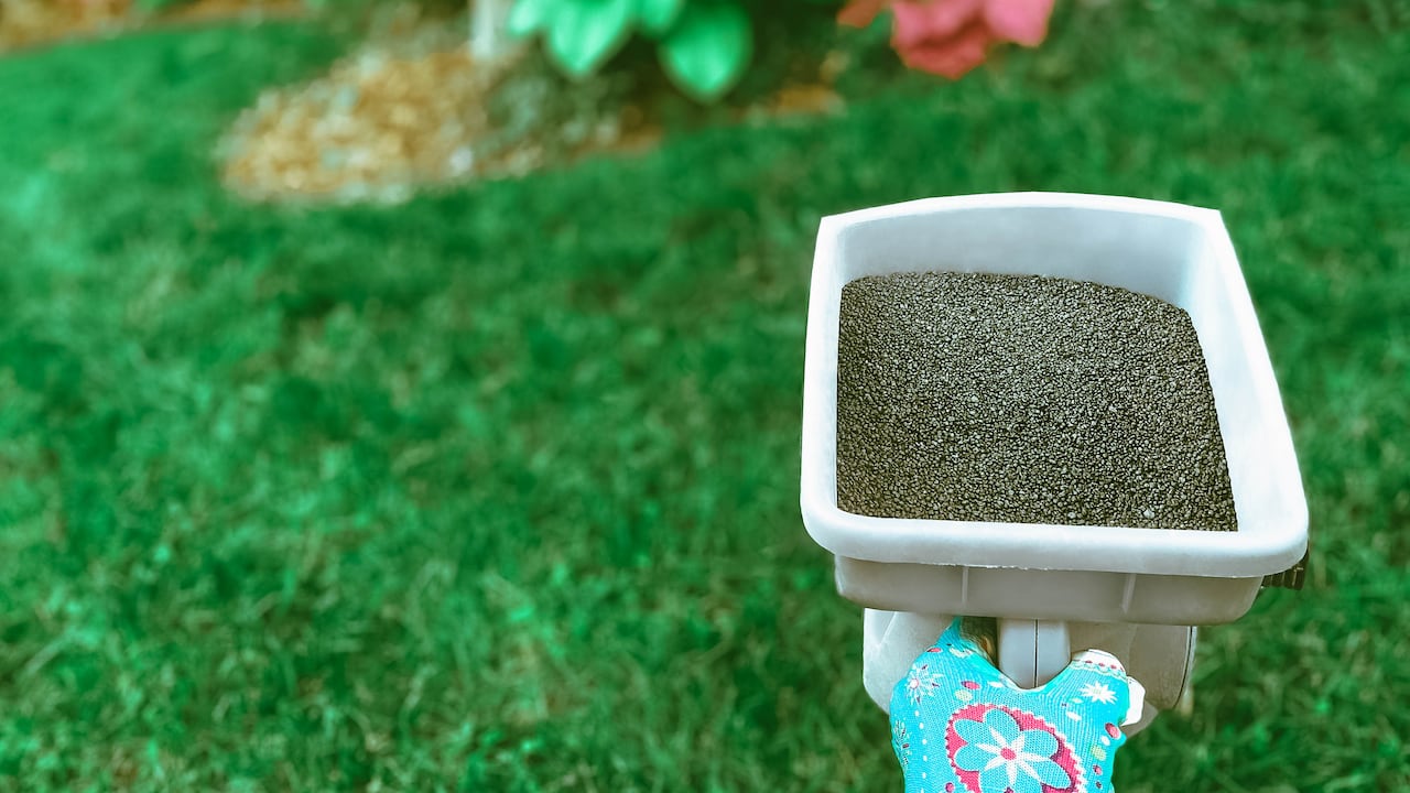 Abono para el pasto.