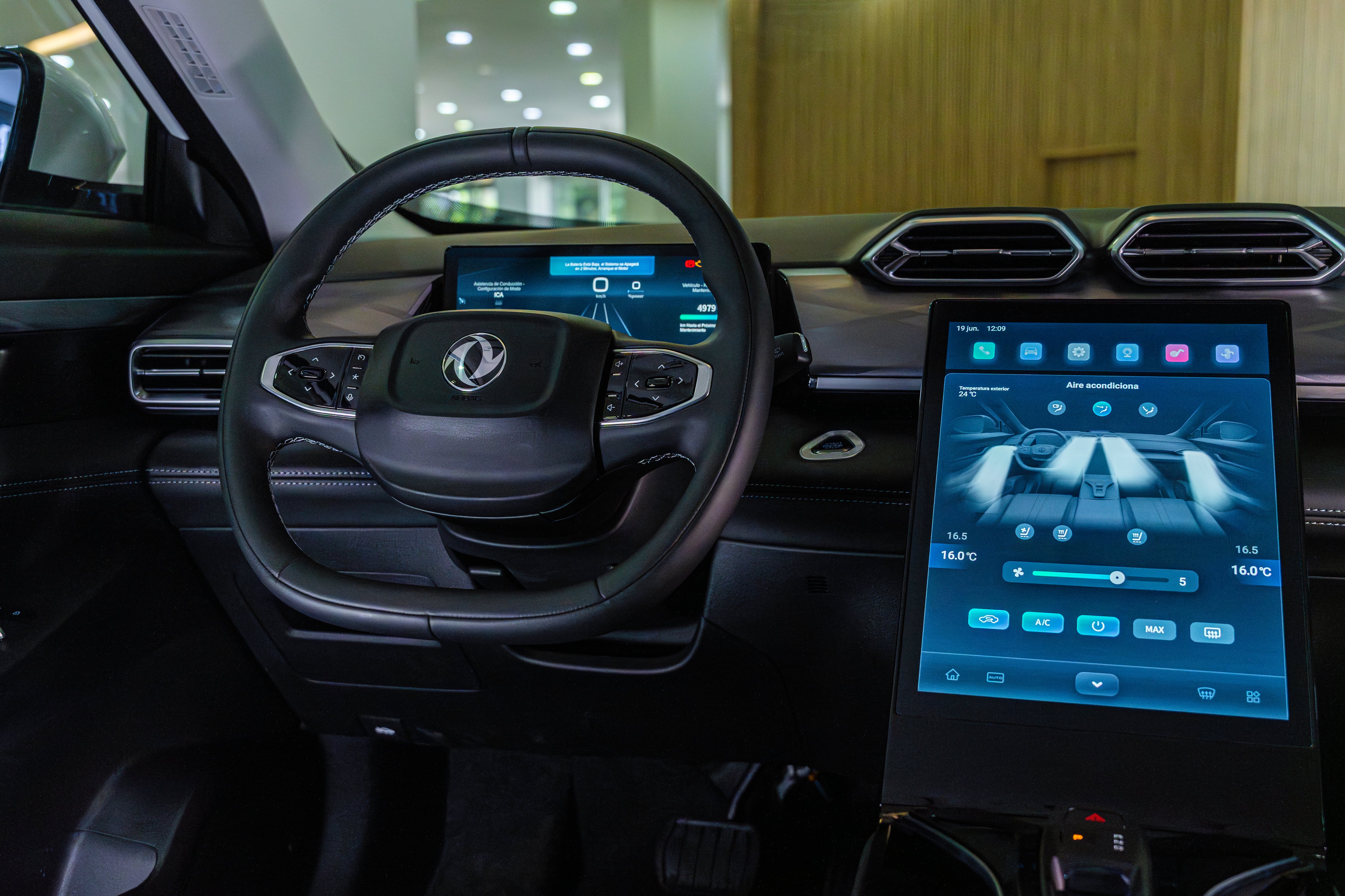 Dongfeng lanza en Colombia las nuevas SUV híbridas Mage y Huge: precios, características y dónde comprarlas