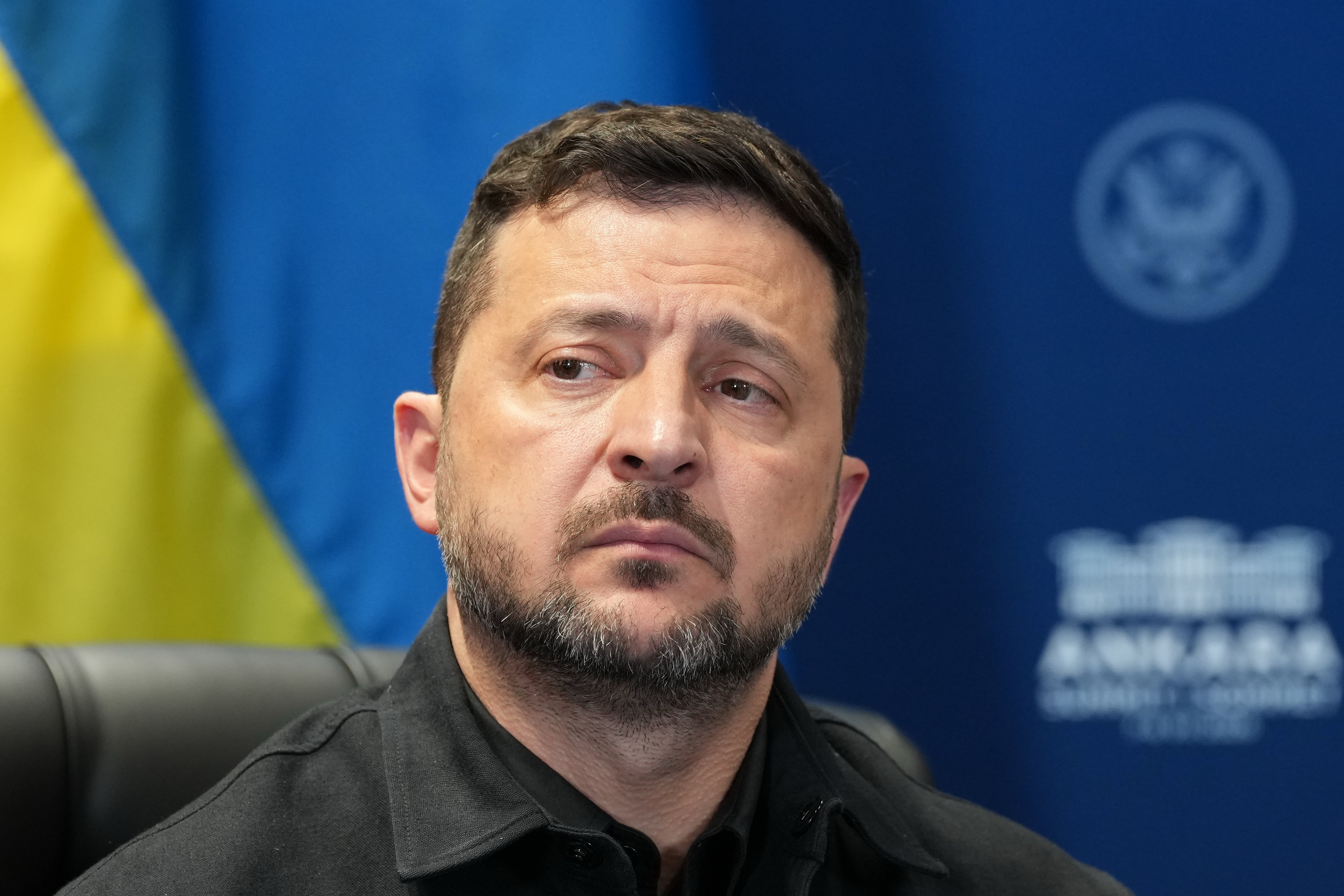 El presidente de Ucrania, Volodimir Zelenski, durante una reunión con su homólogo estadounidense Donald Trump.