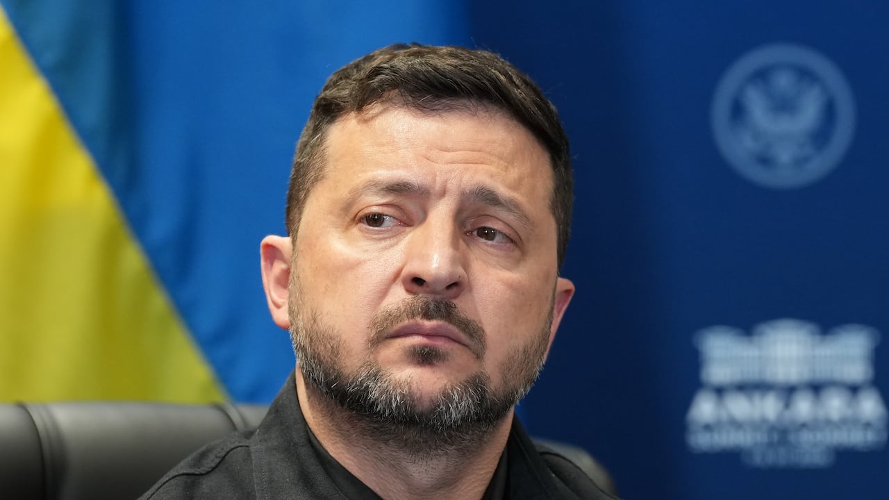 El presidente de Ucrania, Volodimir Zelenski, durante una reunión con su homólogo estadounidense Donald Trump.
