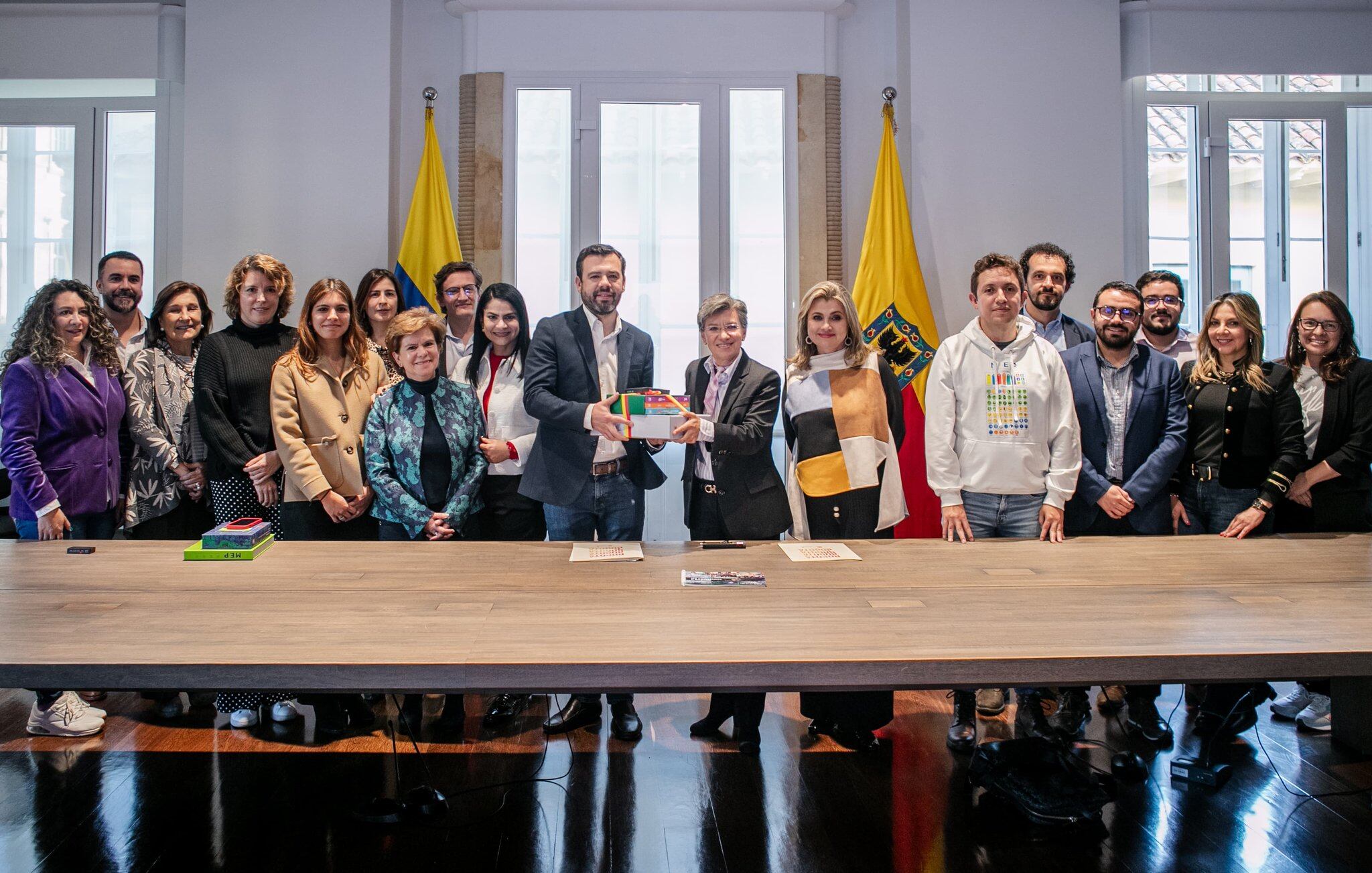 Cierre de empalme en la Alcaldía de Bogotá.
