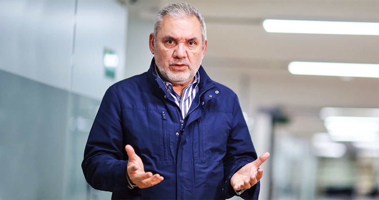 Mientras Gerardo Vega era director de la ANT, se trasladó dinero a la UNGRD. Ahora denuncian que hubo una coima de por medio.