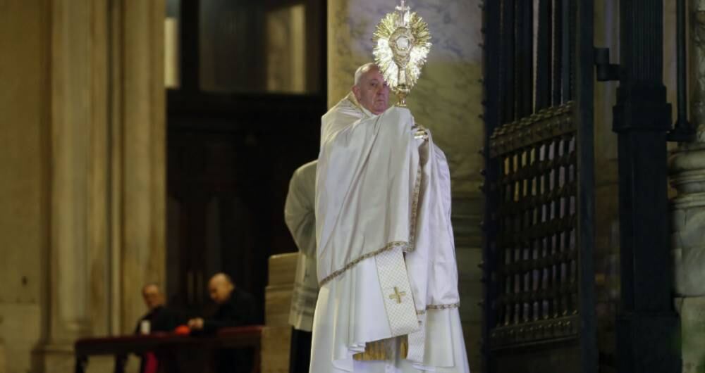 La ceremonia de beatificación de los sacerdotes colombianos Jesús Emilio Jaramillo Monsalve y Pedro María Ramírez se llevó a cabo en septiembre de 2017 en la ciudad de Villavicencio, Meta, en medio de una monumental misa. 